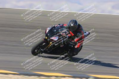 media/Nov-06-2023-Moto Forza (Mon) [[ce023d0744]]/4-Beginner Group/Session 2 (Bowl Tight Speed)/